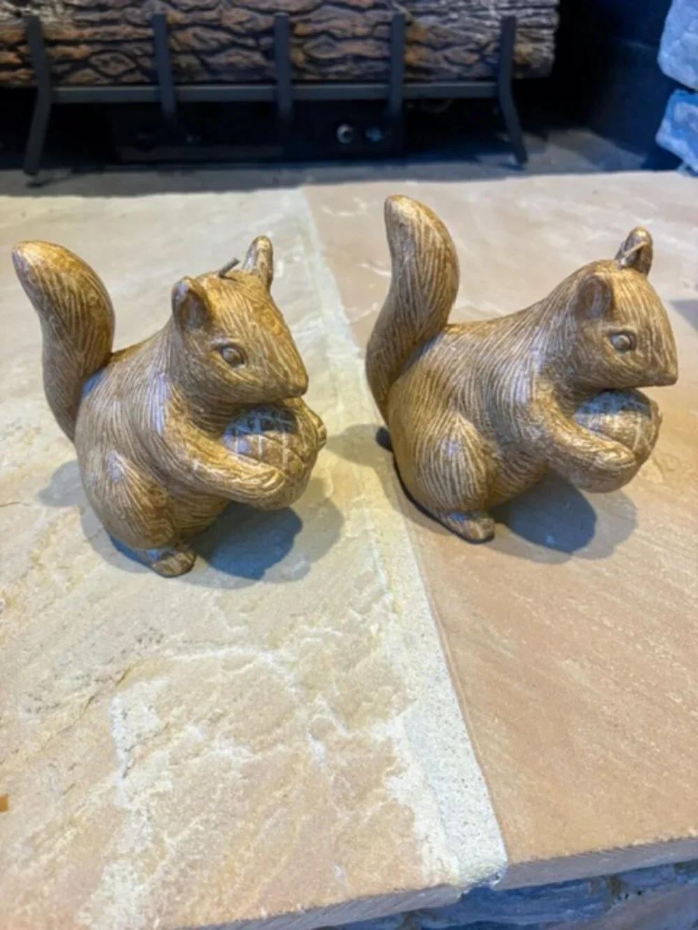 New w/Tags Rare Adorable Pair of Pottery Barn Figural Squirrel Acorn Nut Candles